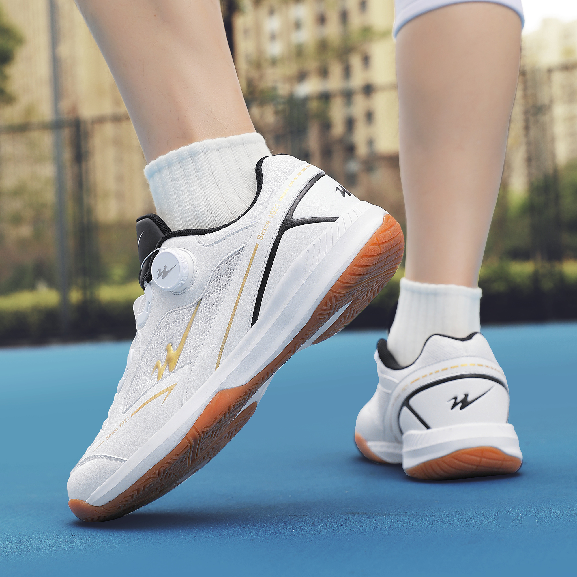 2026 New Brand Badminton Shoes - مراجعة Badminton Vector وسعره