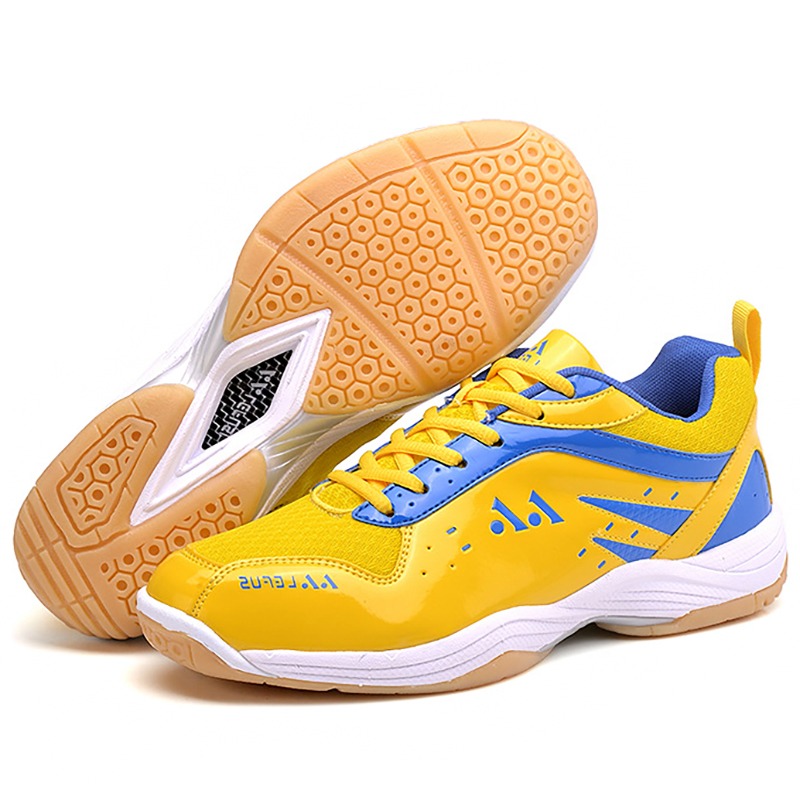 New Badminton Shoes Profession - مراجعة Badminton Vector وسعره